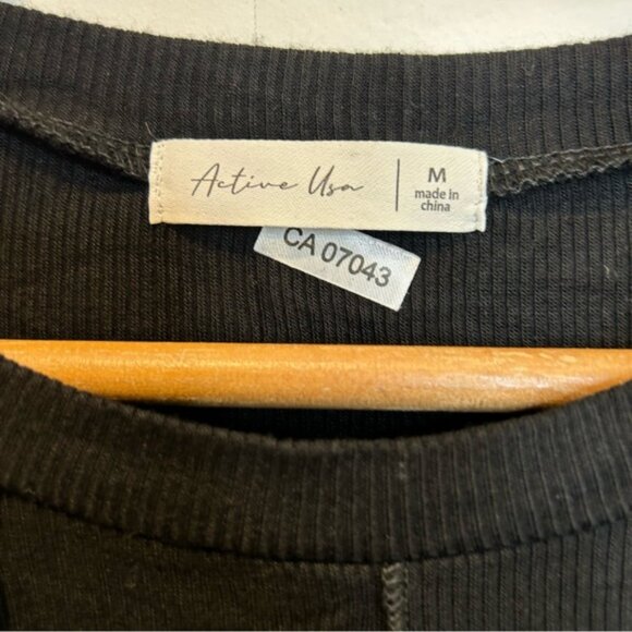 Active USA Seamed Long Sleeve Cropped Shirt Top Black - Picture 3 of 5